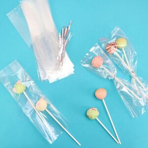 PME cake pop -kakkutikkaripussit hopeisilla sulkijoilla 25 kpl/pss