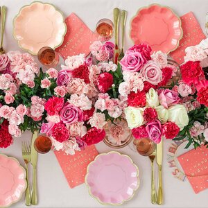 Rose 33cm die cut cake shaped napkin, 12 pack