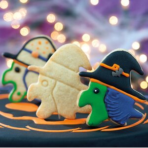 Decora BEFANA WITCH PLASTIC COOKIE CUTTER 8 X H 2,2 CM