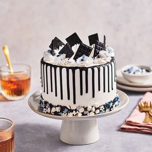 FunCakes choco drip musta 180 g