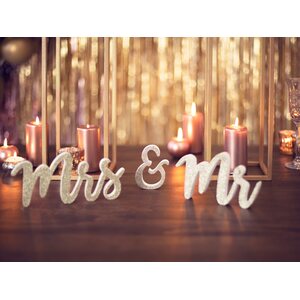 Puiset kirjaimet Mr & Mrs glitterkulta 50 x 10 cm